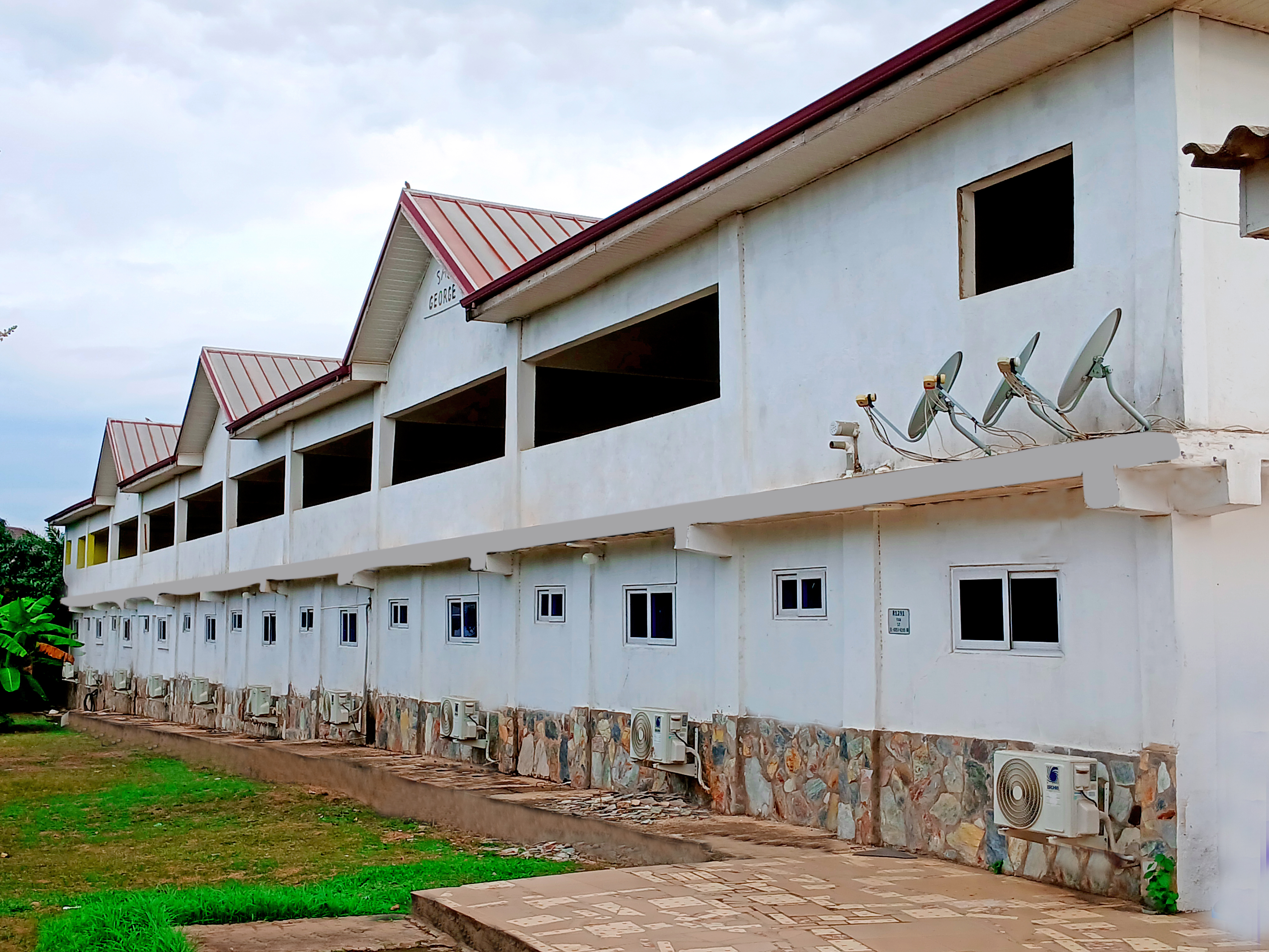 Welcome to SG Lodge Hotel Rooms and Services